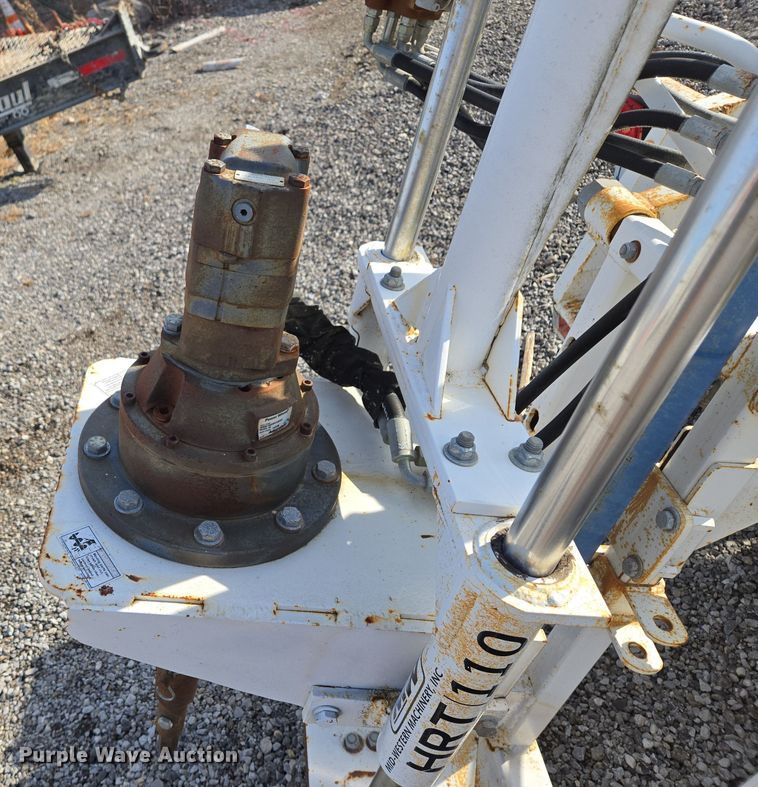 image for item EQ3882 2006 Mid-Western Machinery  HRT 110 vertical drill trailer