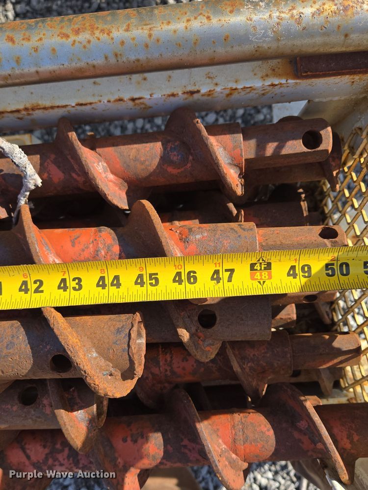 image for item EQ3882 2006 Mid-Western Machinery  HRT 110 vertical drill trailer