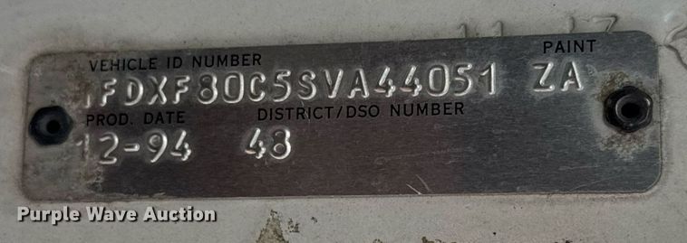 image for item LH9390 1995 Ford F800 bucket truck