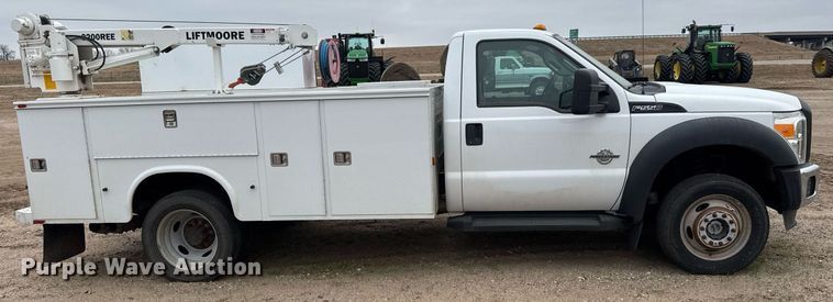 image for item LH9392 2014 Ford F550 Super Duty XL utility / service truck