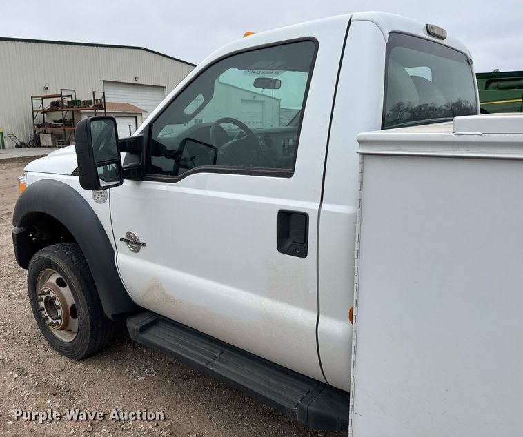 image for item LH9392 2014 Ford F550 Super Duty XL utility / service truck