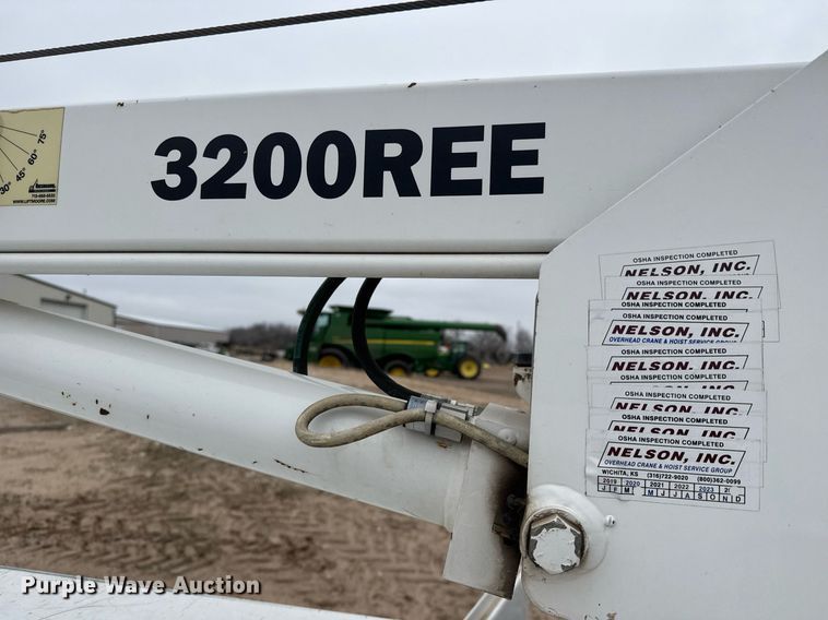 image for item LH9392 2014 Ford F550 Super Duty XL utility / service truck