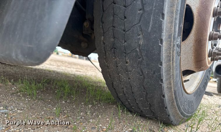 image for item LH9392 2014 Ford F550 Super Duty XL utility / service truck