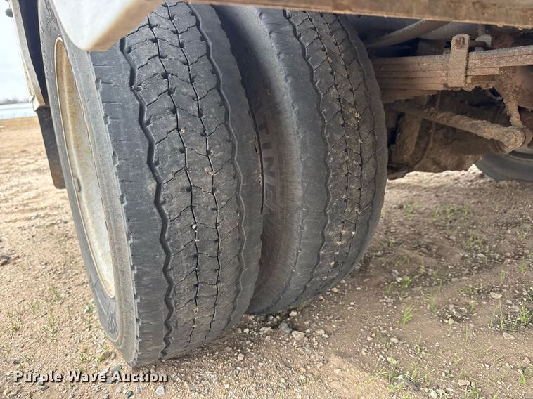 image for item LH9392 2014 Ford F550 Super Duty XL utility / service truck