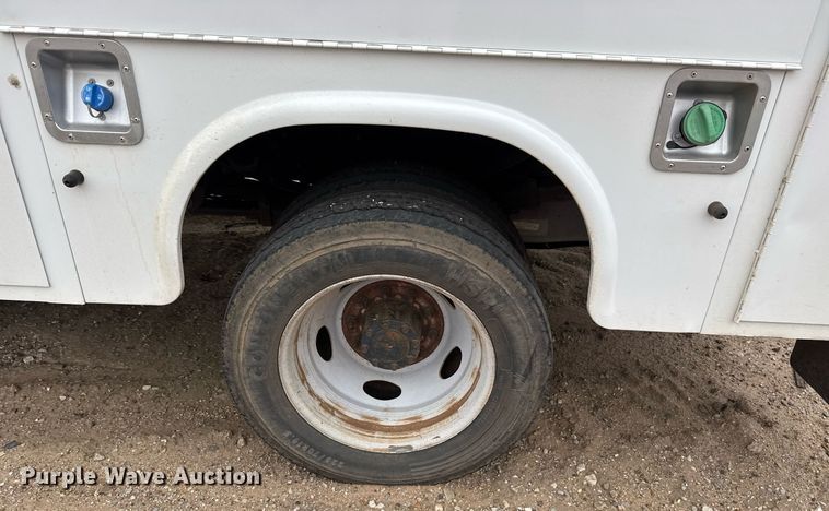 image for item LH9392 2014 Ford F550 Super Duty XL utility / service truck