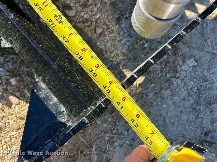 image for item NJ9620 Patriot Implements skid steer grapple bucket