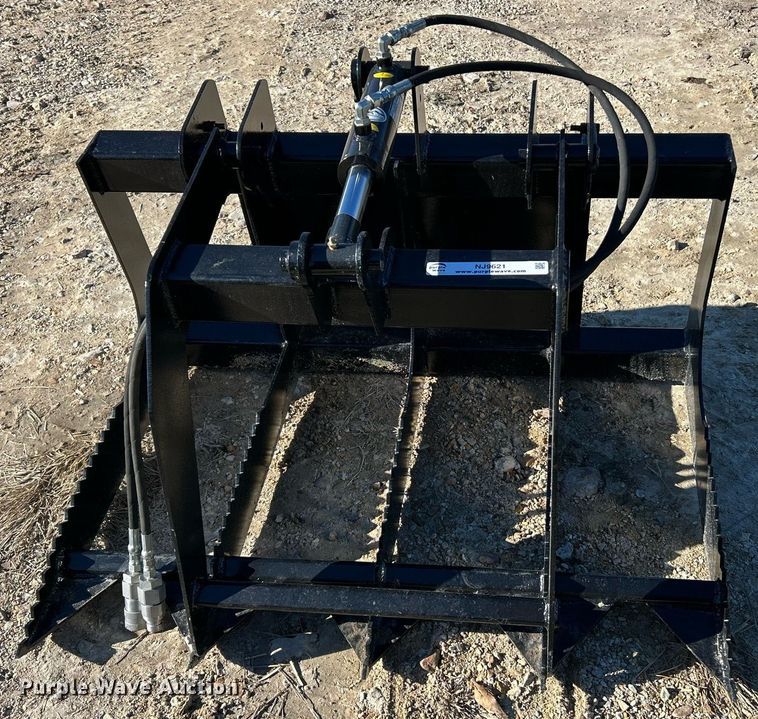 image for item NJ9621 Patriot Implements skid steer grapple bucket