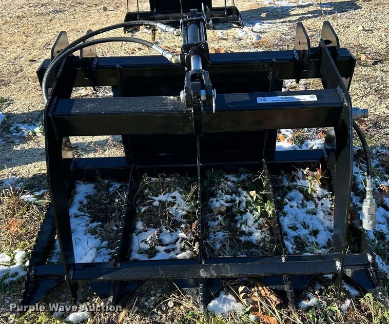 image for item NJ9624 Patriot Implements skid steer grapple bucket