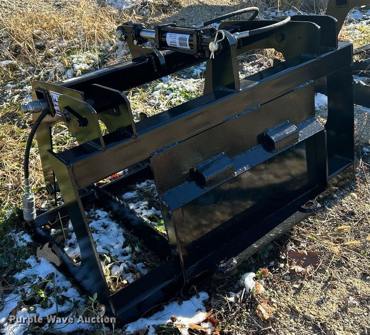 image for item NJ9624 Patriot Implements skid steer grapple bucket