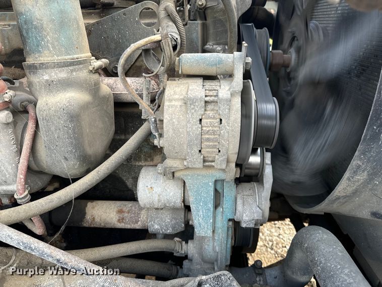 image for item OF9897 1997 International  2574 dump truck