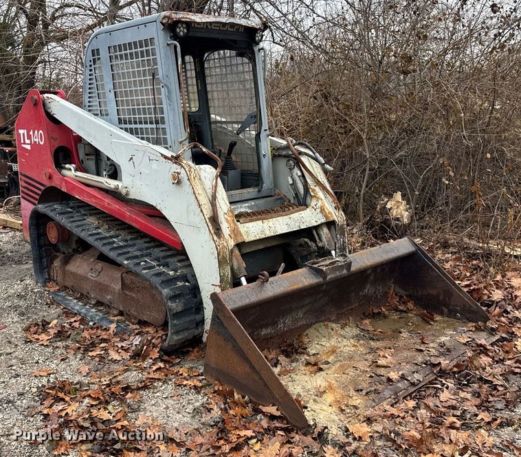 image for item OG9781 2004 Takeuchi TL140 tracked skid steer loader