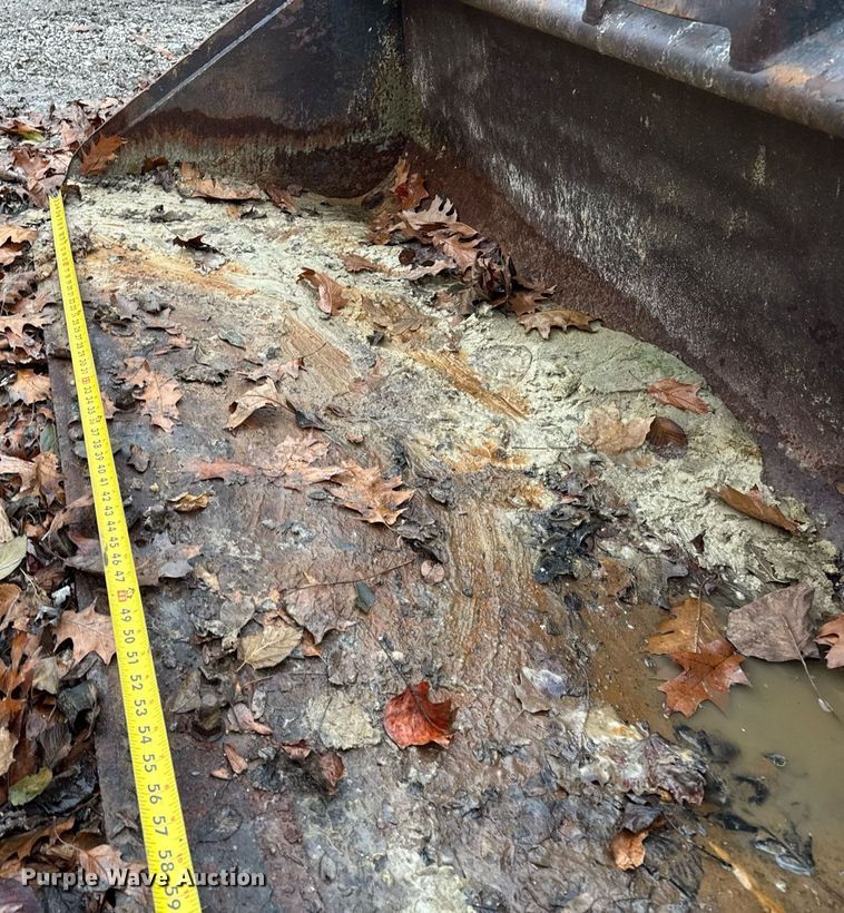 image for item OG9781 2004 Takeuchi TL140 tracked skid steer loader