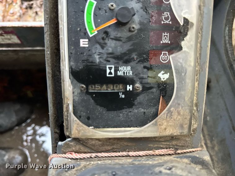 image for item OG9781 2004 Takeuchi TL140 tracked skid steer loader