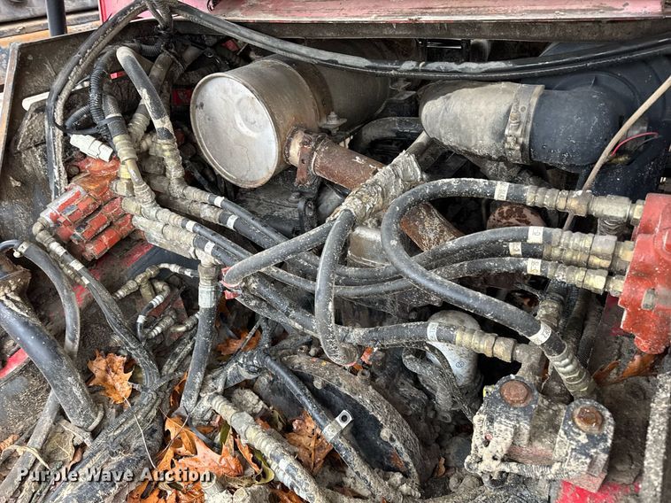 image for item OG9781 2004 Takeuchi TL140 tracked skid steer loader