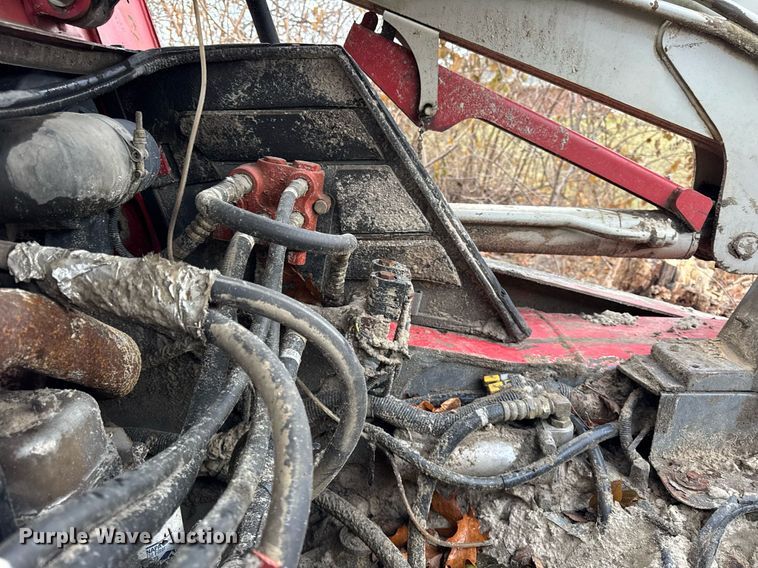 image for item OG9781 2004 Takeuchi TL140 tracked skid steer loader