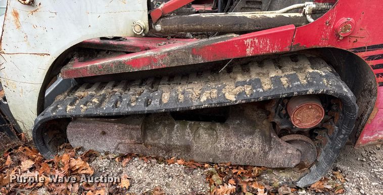 image for item OG9781 2004 Takeuchi TL140 tracked skid steer loader