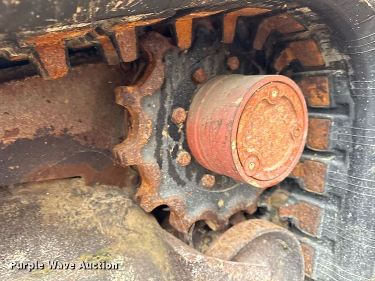 image for item OG9781 2004 Takeuchi TL140 tracked skid steer loader