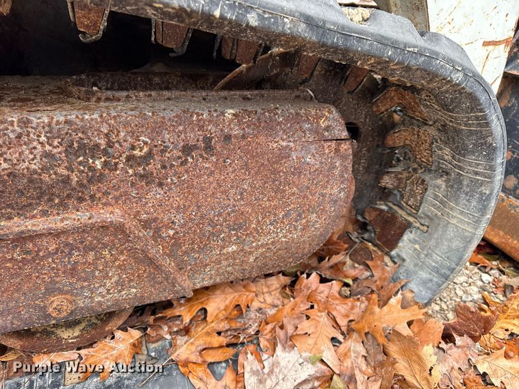 image for item OG9781 2004 Takeuchi TL140 tracked skid steer loader