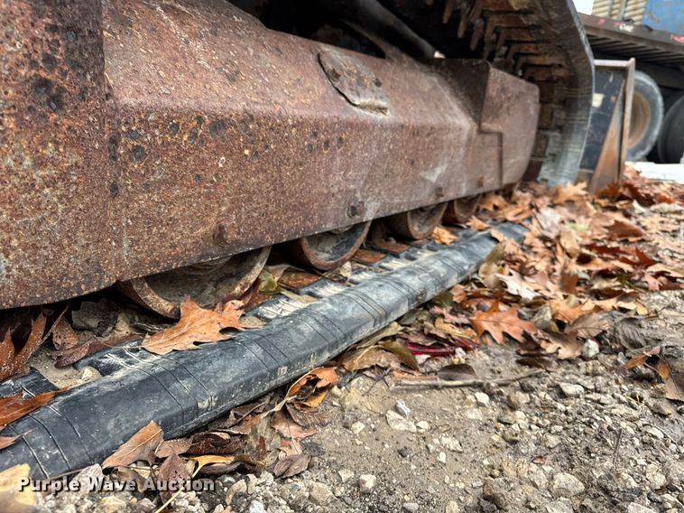 image for item OG9781 2004 Takeuchi TL140 tracked skid steer loader