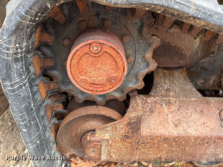 image for item OG9781 2004 Takeuchi TL140 tracked skid steer loader