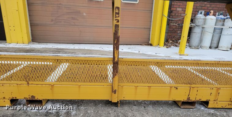 image for item OH9469 Stone telehandler work platform