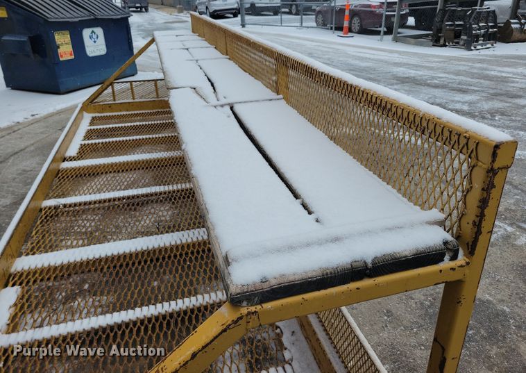 image for item OH9469 Stone telehandler work platform