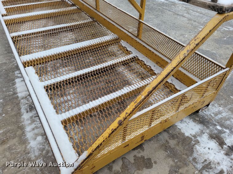 image for item OH9469 Stone telehandler work platform