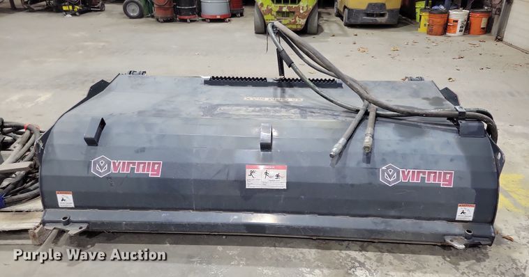 image for item OH9470 2019 Virnig skid steer broom
