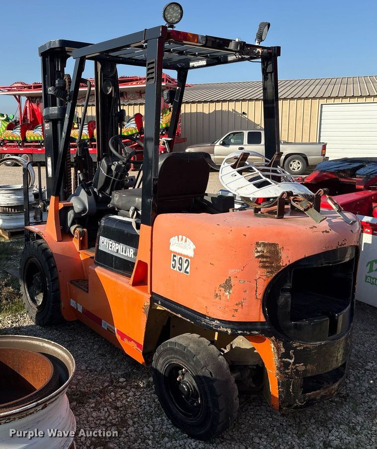 image for item OK9450 Caterpillar GP30K forklift