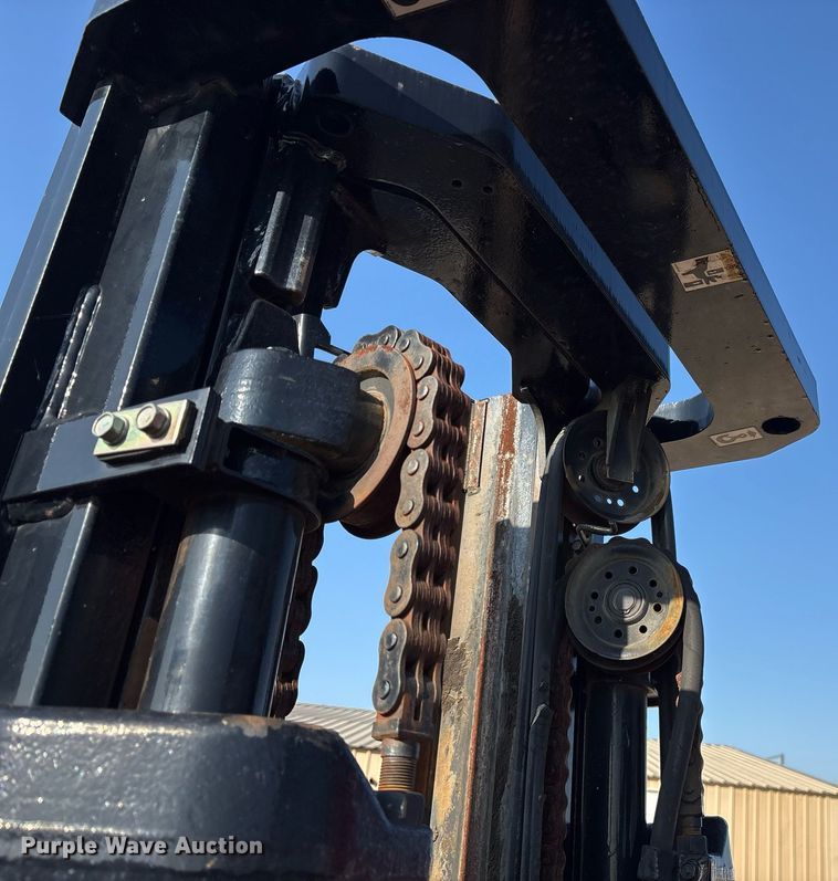 image for item OK9450 Caterpillar GP30K forklift