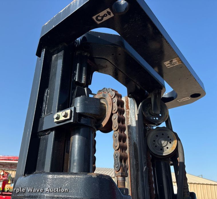 image for item OK9450 Caterpillar GP30K forklift