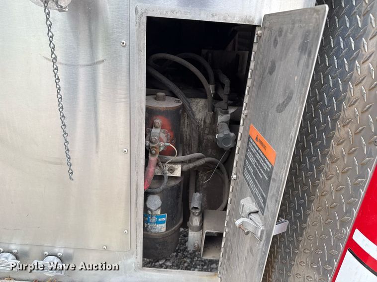 image for item DM5504 2006 American LaFrance Eagle ladder fire truck