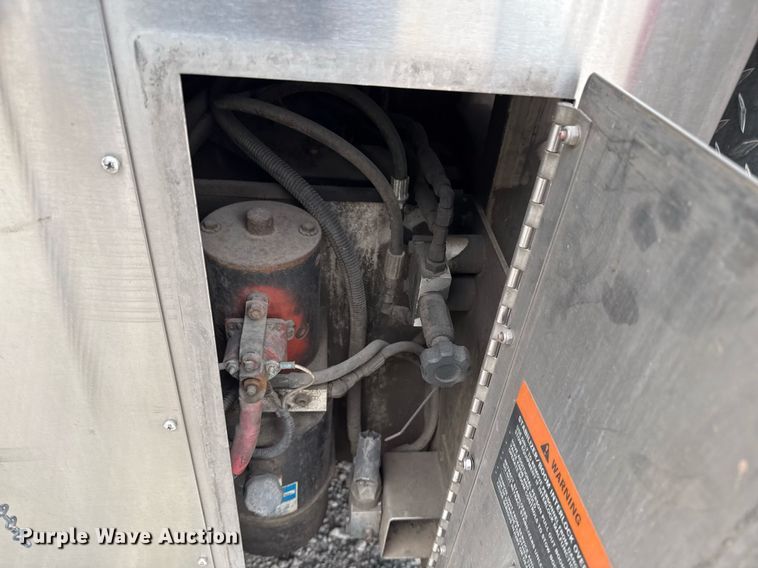 image for item DM5504 2006 American LaFrance Eagle ladder fire truck