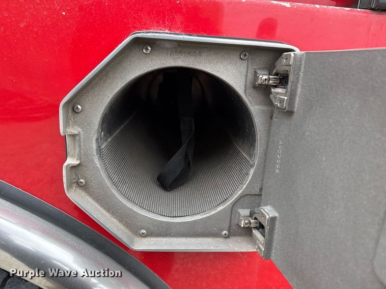 image for item DM5504 2006 American LaFrance Eagle ladder fire truck