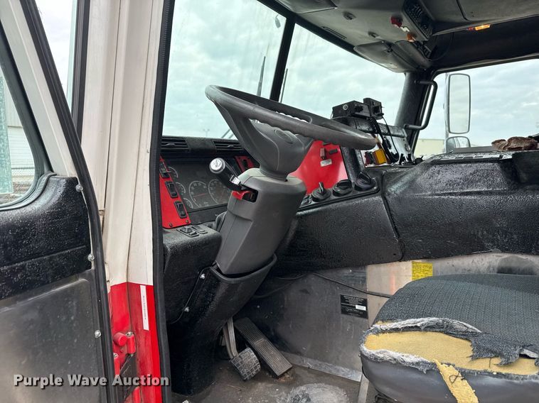 image for item DM5504 2006 American LaFrance Eagle ladder fire truck