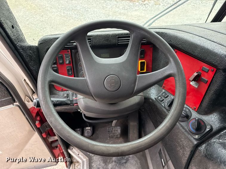 image for item DM5504 2006 American LaFrance Eagle ladder fire truck