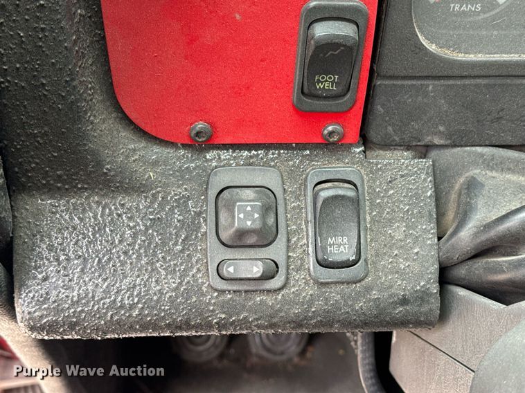 image for item DM5504 2006 American LaFrance Eagle ladder fire truck