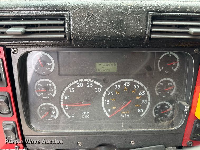 image for item DM5504 2006 American LaFrance Eagle ladder fire truck