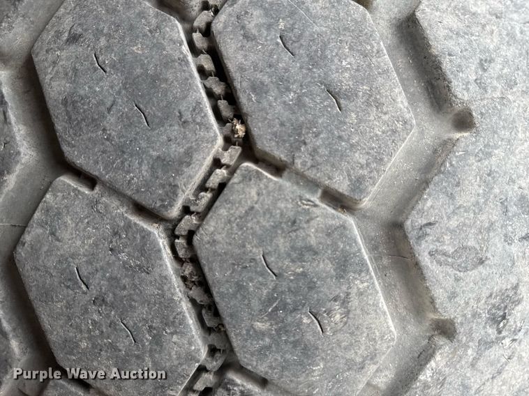 image for item DM5504 2006 American LaFrance Eagle ladder fire truck