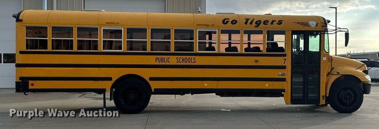 image for item DO0065 2005 IC CE200 school bus