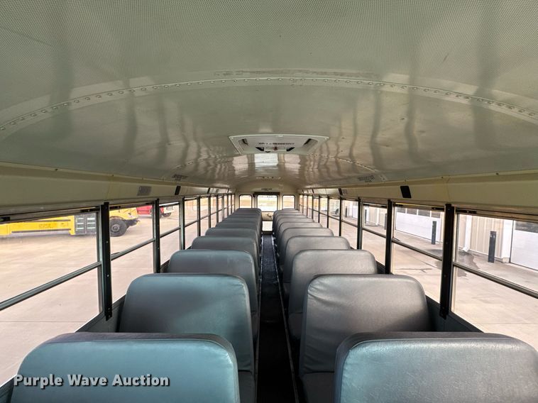 image for item DO0065 2005 IC CE200 school bus