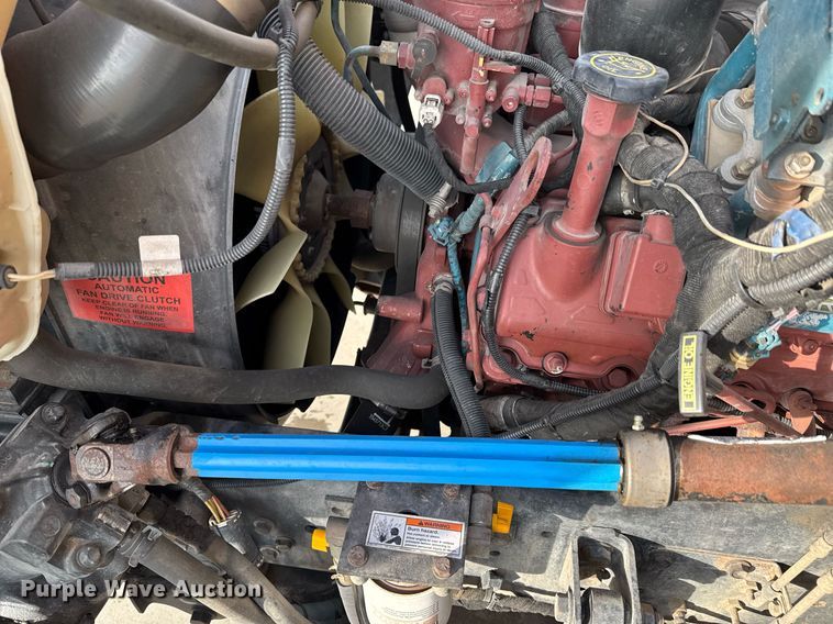 image for item DO0065 2005 IC CE200 school bus