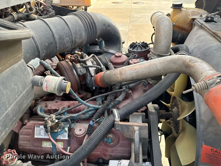 image for item DO0065 2005 IC CE200 school bus