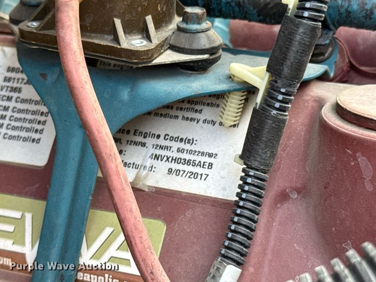 image for item DO0065 2005 IC CE200 school bus