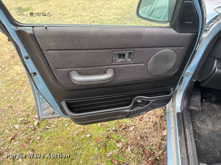 image for item DO0086 2002 Land Rover Freelander SE SUV