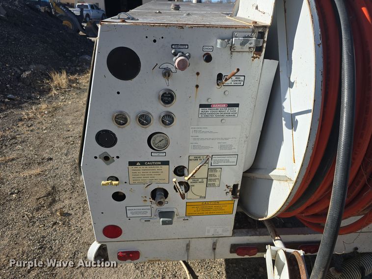 image for item DQ5357 Camel Jet sewer jetter trailer