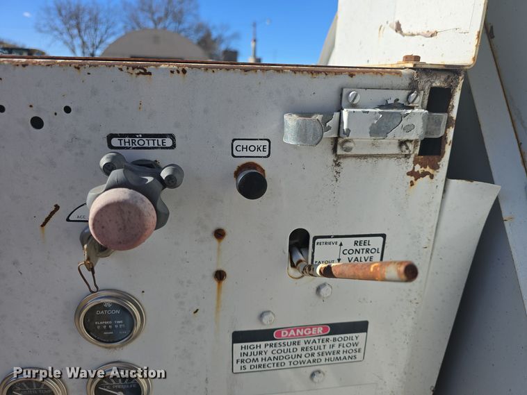 image for item DQ5357 Camel Jet sewer jetter trailer