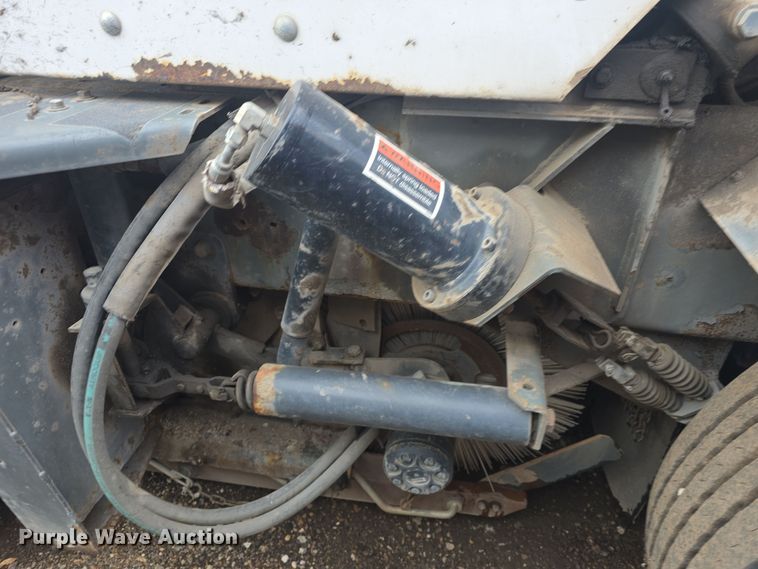 image for item DQ5360 2017 Global Environmental Products MX3 street sweeper