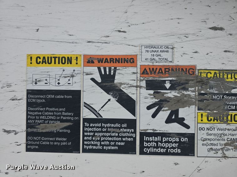 image for item DQ5360 2017 Global Environmental Products MX3 street sweeper