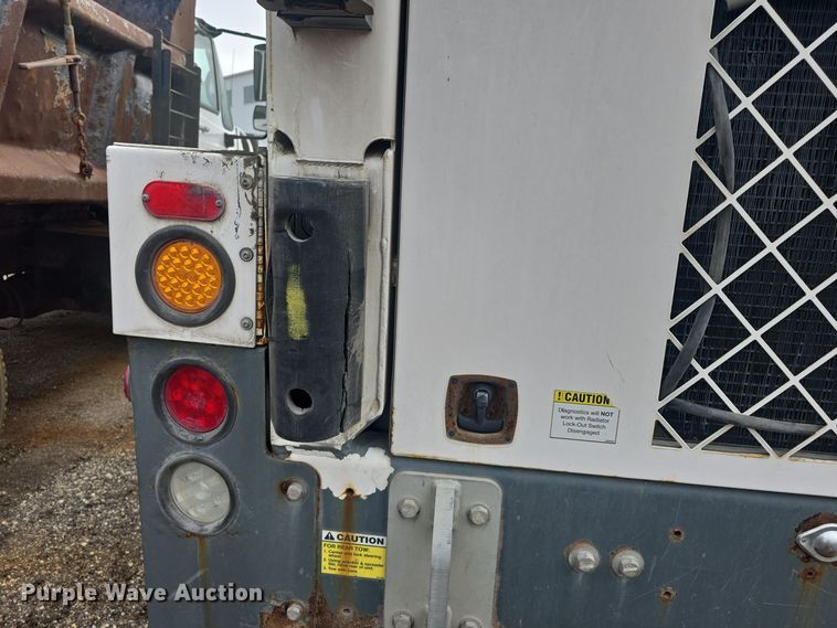 image for item DQ5360 2017 Global Environmental Products MX3 street sweeper